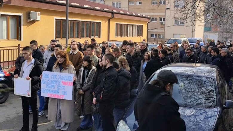 protestat-e-studenteve-ne-serbi-ne-syte-e-serbeve-nga-kosova