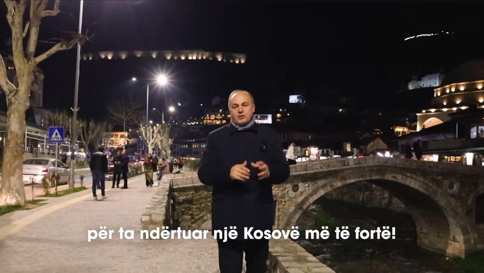 enver-hoxhaj-thirrje-per-qytetaret:-duhet-ta-bejme-kosoven-me-te-mire!-neser,-dilni-dhe-votoni!