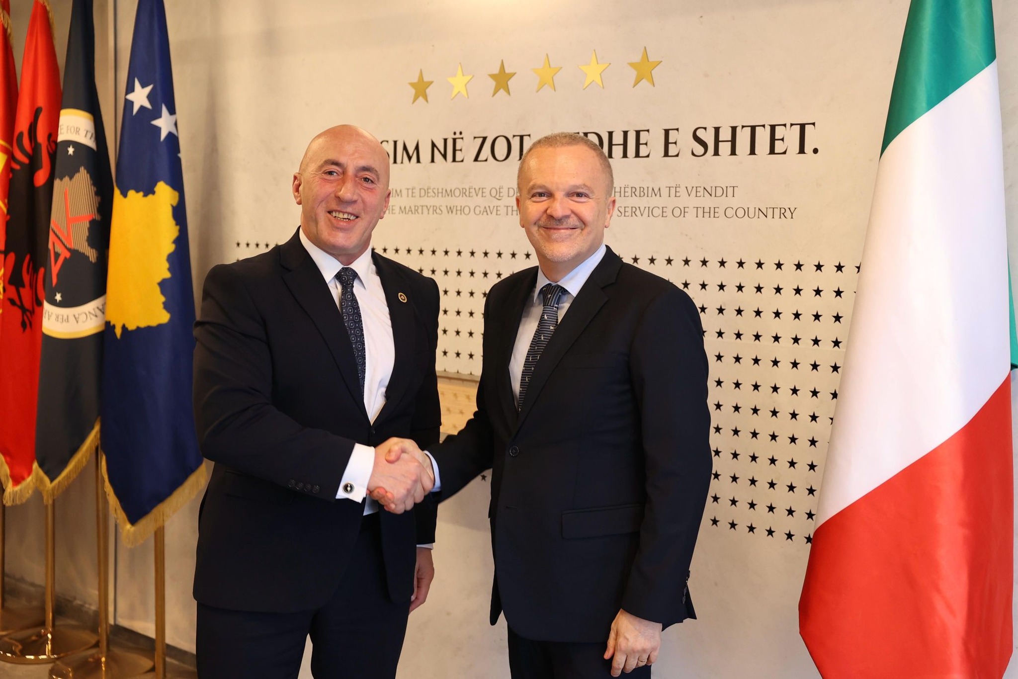 Haradinaj takohet me ambasadorin e Italisë, flasin për rëndësinë e zgjedhjeve të 9 shkurtit