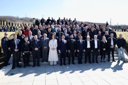 Haradinaj: Familja Jashari është zemër e qëndresës sonë