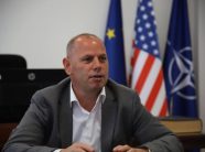 ramiz-lladrovci:-kosoves-i-imponohet-nje-qeveri-e-fuqishme-dhe-e-pergjegjshme