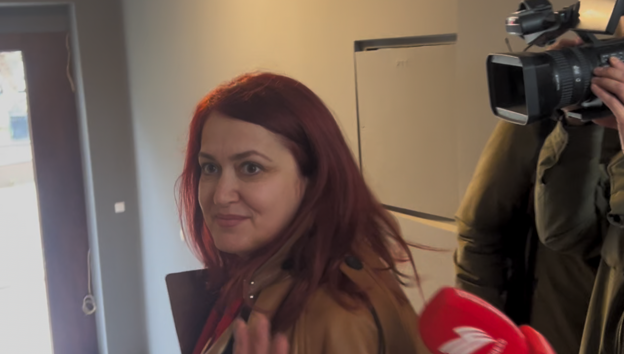 perfundon-mbledhja-e-kryesise-se-pdk’se,-a-do-ta-votojne-neser-kryeparlamentarin?