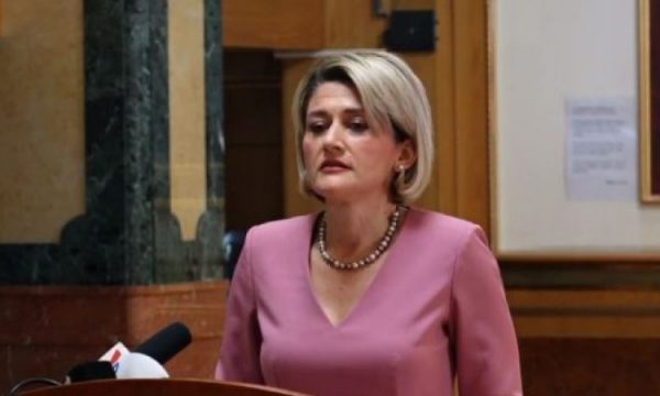 kusari-lila:-imagjinata-e-opozites-eshte-qe-kurtin-ta-largoje-fizikisht-nga-zkm-per-disa-ore