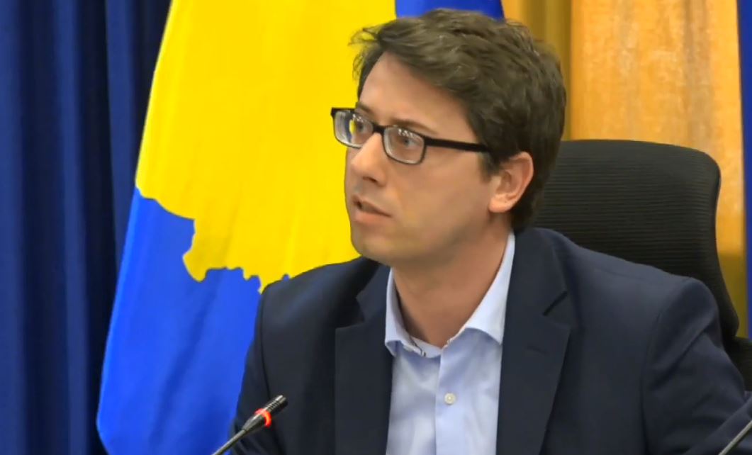 murati-uron-qe-opozita-te-kete-reflektuar:-konstituimi-nuk-eshte-vec-detyre-e-partise-fituese