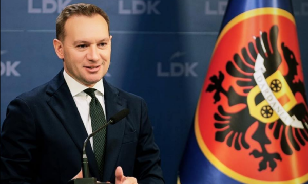 zogaj:-ldk-nuk-ka-vote-blanko-per-vv-–-s’jemi-te-obliguar-te-mbeshtesim-albulena-haxhiun