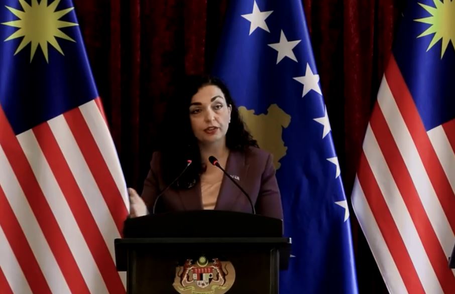 osmani:-heqja-e-vizave-per-kosovaret-nga-malajzia-paraqet-akt-besimi-dhe-miqesie