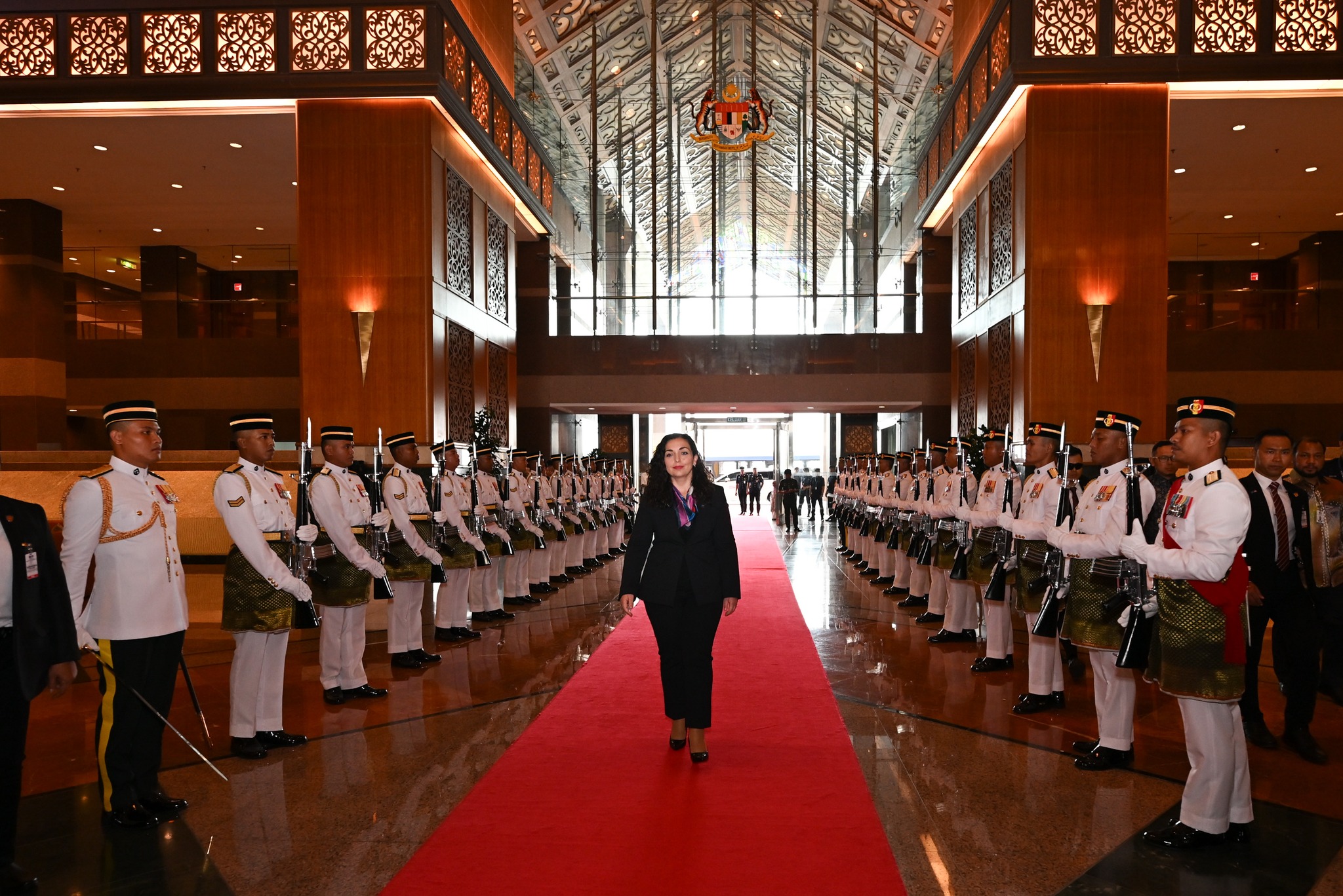 osmani:-partneriteti-i-kosoves-dhe-malajzise-po-behet-me-i-forte