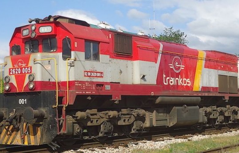 `trainkos`-reagon-pas-su*lmit-te-fundit-me-gure-ku-u-lendua-nje-grua