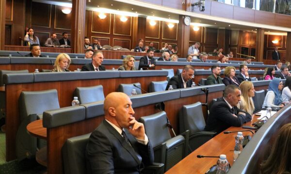 aak-nuk-voton-per-haxhiun,-haradinaj:-nese-ka-kandidat-te-ri,-votojme-pro