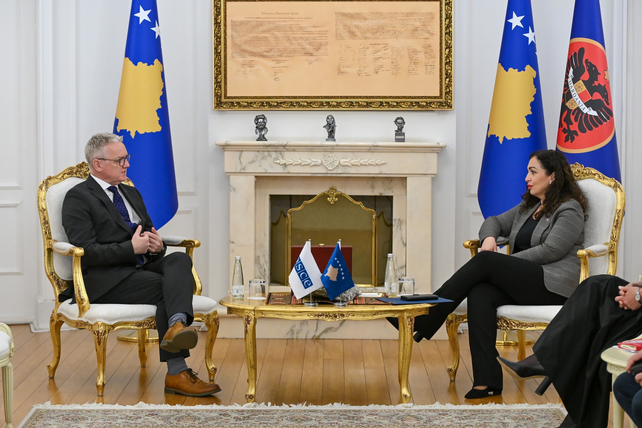 osmani-takohet-me-ambasadorin-e-ri-te-osbe-se-ne-kosove