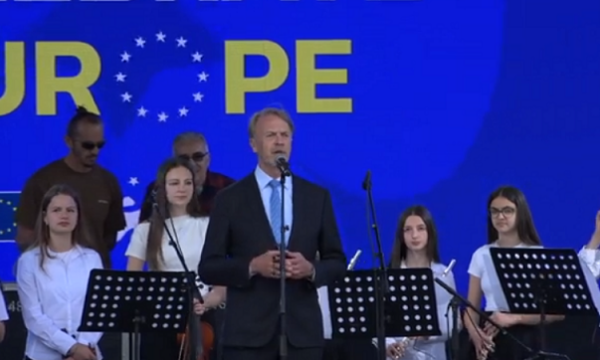 orav:-shpresoj-qe-kosova-te-jete-me-ne-ne-be-sa-me-heret-qe-te-jete-e-mundur