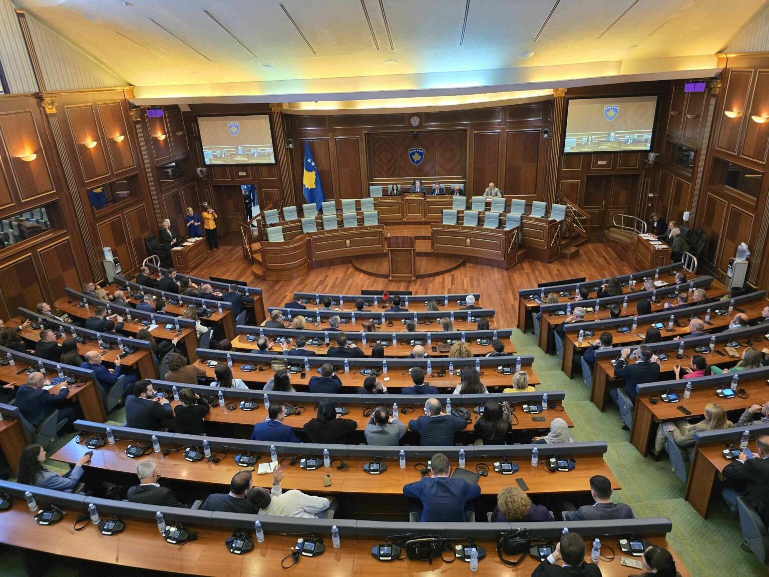 kuvendi-njofton-per-vazhdimin-e-15-te-te-seances-konstituive