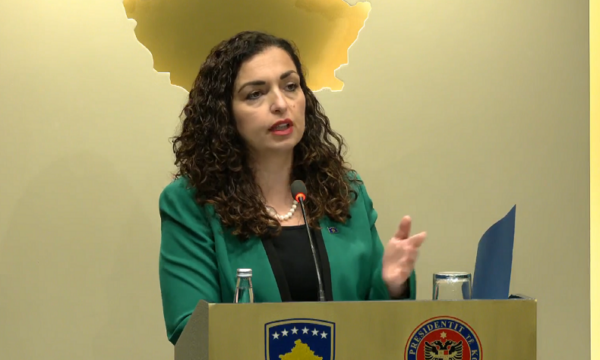 osmani:-nese-zvarritet-shume,-s’e-kam-problem-ta-dergoj-ceshtjen-ne-kushtetuese