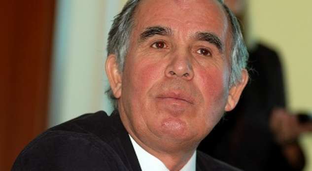 baraliu:-as-kushtetuesja-e-as-zgjedhjet-nuk-jane-zgjidhje,-partite-te-leshojne-pe