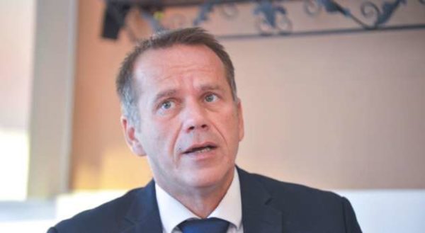 ish-diplomati:-me-vv-ne-ne-qeveri,-kosova-mbetet-jashte-organizatave-nderkombetare