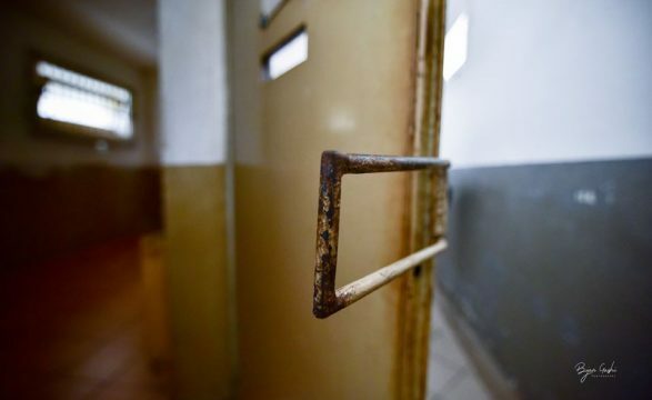 lirohet-tefik-mustafa,-mbahej-ne-burgjet-serbe-qe-nga-qershori-i-vitit-te-kaluar