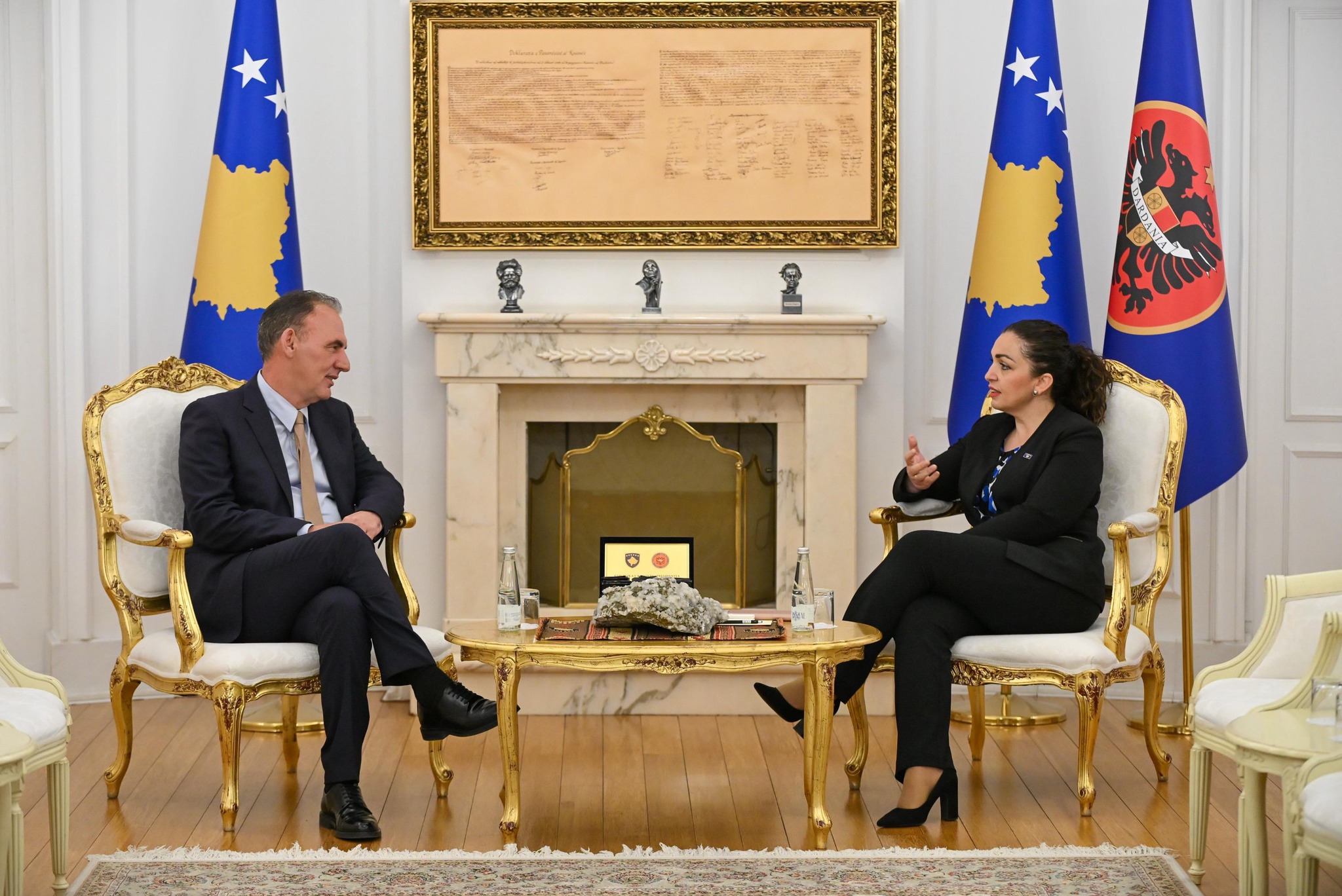 osmani-takon-limajn-per-konsultime-politike-lidhur-me-konstituimin-e-kuvendit