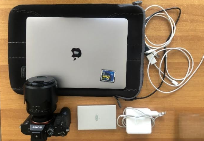 arrestohet-ferizajasi,-vodhi-laptop-e-aparat-fotografik-nga-nje-veture-–-me-pas-i-shiti