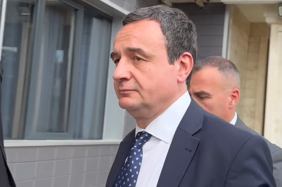 kurti-nuk-flet-per-media-para-vazhdimit-te-seances