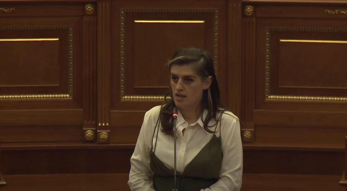 saranda-bogujevci:-cilat-keqperdorime?-a-ka-vendim-te-gjykates?-distancim-per-cka?