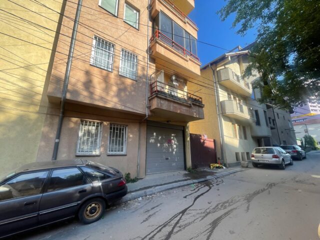 Rënie fatale nga kati i pestë, ndërron jetë një i moshuar