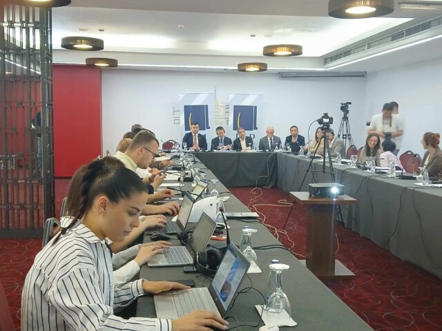 IKD: Probleme të njëjta si në gjykatat e tjera, si në seancat në serbisht në Graçanicë