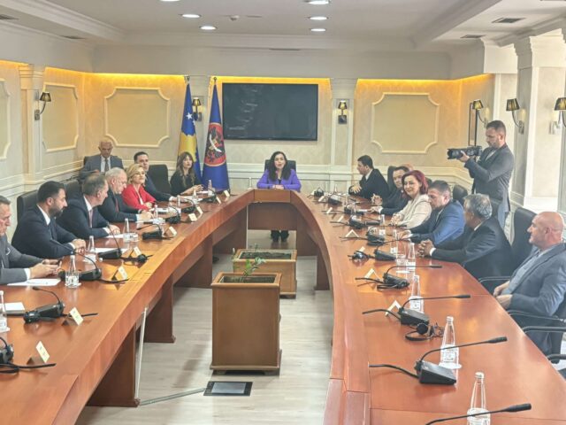 Presidenca: Data e zgjedhjeve lokale caktohet ditët në vijim