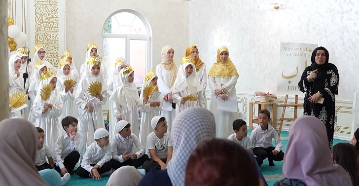 Në prag të Kurban Bajramit shpërndahen rreth 800 dhurata në Prizren