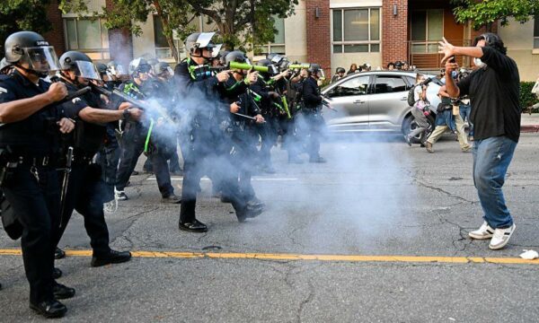 Protestat përhapen në 10 qytete të SHBA-së, raportohet për arrestime masive