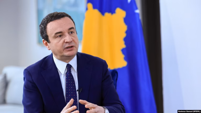 Kurti: Ndalimi i Arbnor Spahiut nga Serbia dhe të gjitha ndalimet e tjera s’duhet të normalizohen