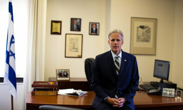 Irani mund ta sulmojë i pari SHBA-në dhe ta detyrojë të hyjë në luftë – thotë ish-ambasadori izraelit