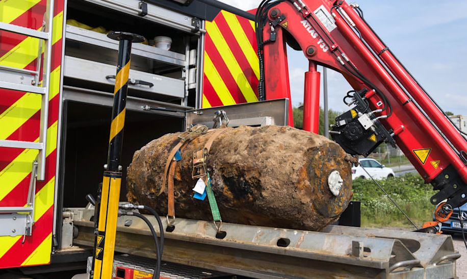 Çaktivizohet bomba e Luftës së Dytë botërore në Hamburg, përmbante 250 kilogram eksploziv