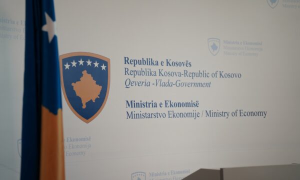 Ministria e Ekonomisë lëshon një njoftim për përfituesit e pakos për subvencionimin e pajisjeve efiçiente