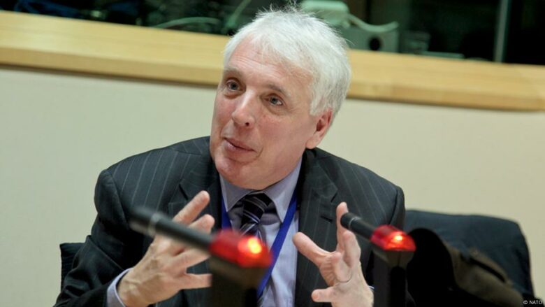 Shea: Konflikti Izrael–Iran mund ta lërë Kosovën jashtë vëmendjes ndërkombëtare