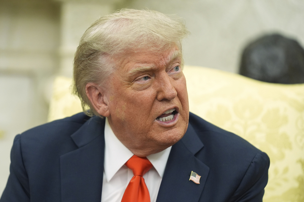 Trump thotë se sulmet amerikane zhdukën programin bërthamor të Iranit