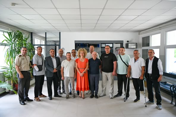 Proteza ortopedike të avancuara për invalidët e luftës – bashkëpunim mes Kosovës dhe Katarit