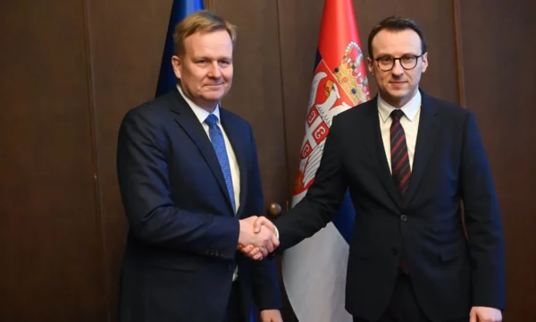 Petkoviq u takua të martën me Sorensenin: Ia përcolla shqetësimin serioz për veprimet eskaluese të Kosovës