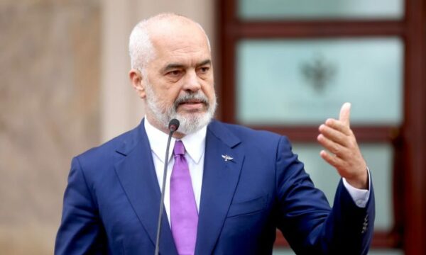 Edi Rama: Gati 6 reforma të mëdha për territorin, ujin, pastrimin dhe shëndetësinë
