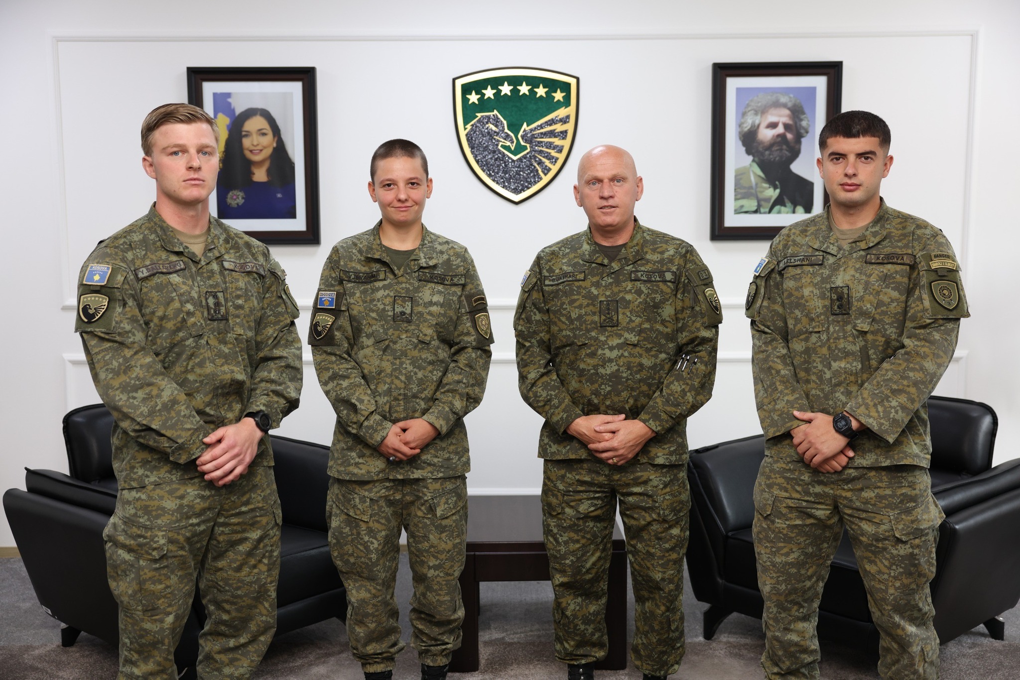 Jashari takon oficerët e FSK-së që e përfunduan kursin në ShBA