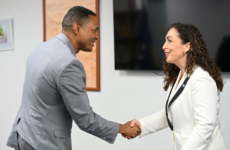 Osmani takohet me Torres, shpreh mirënjohje për mbështetjen e tij ndaj Kosovës