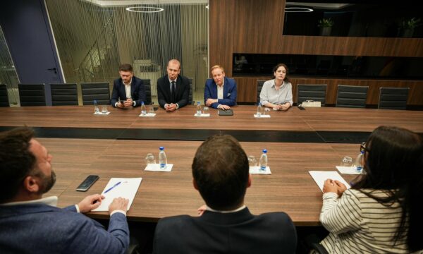 Abdixhiku pret deputetë të Bundestagut, LDK jep detaje nga takimi