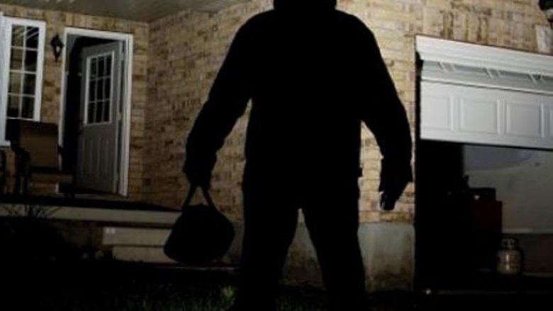 Një muaj paraburgim ndaj një personi të dyshuar për 11 vjedhje në Gjakovë