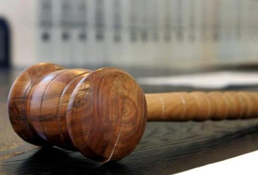 Edhe në rigjykim, lirohet nga akuza për korrupsion ish-sekretari i MI-së, Betim Reçica