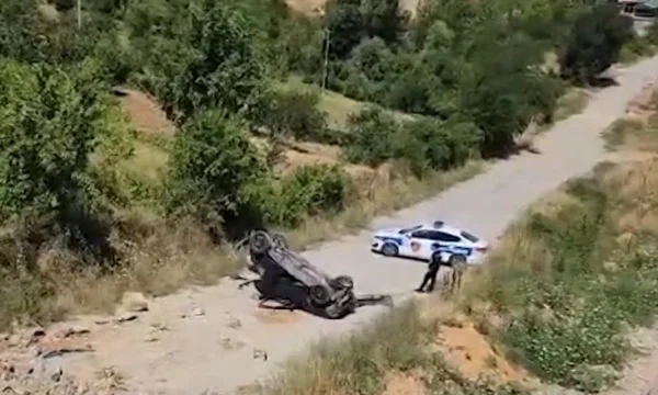 U nis për t’i shuar flakët, aksidentohet për vdekje Punonjësi i Zonave të Mbrojtura në Shqipëri