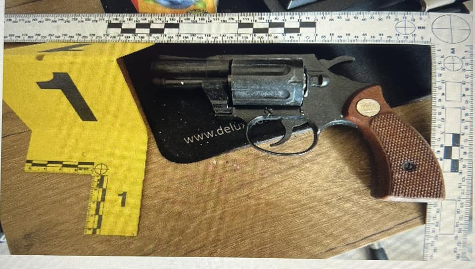 Për një javë në Pejë sekuestrohen gjashtë armë, katër nga to në ahengje