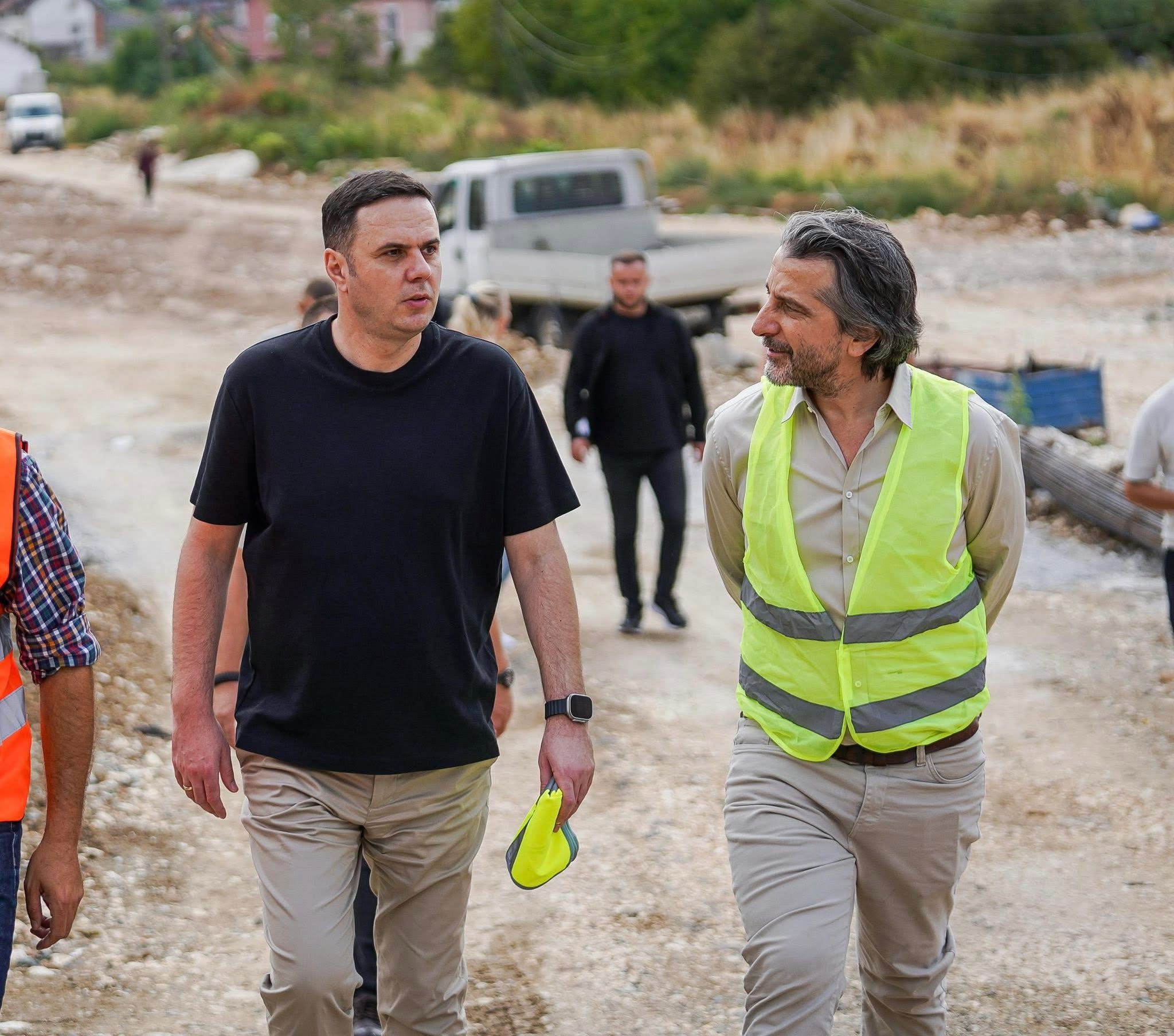 Abdixhiku nga terreni: Rruga A dhe Unaza e Brendshme e Prishtinës, po i afrohen përfundimit