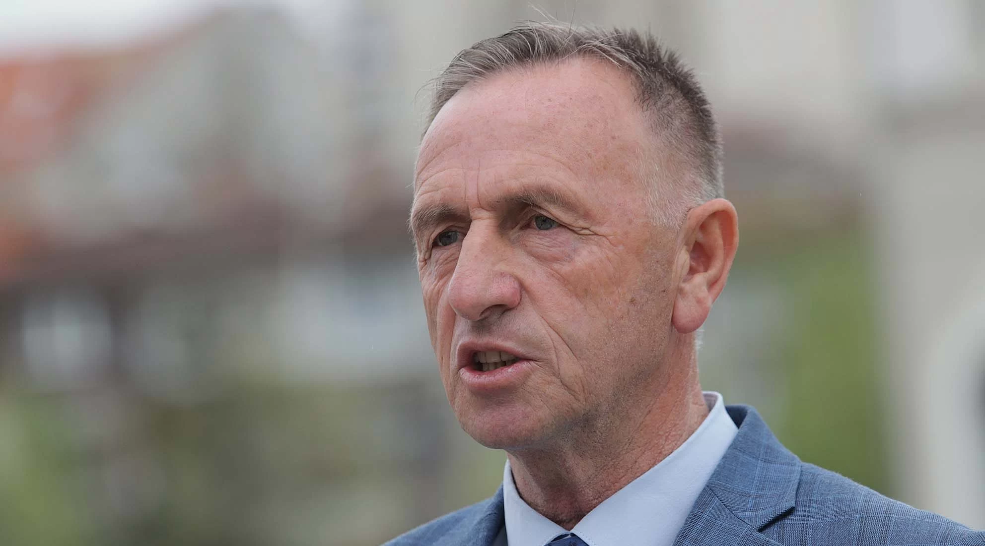 Azemi: Nesër do të nënshkruhet kontrata e re për sigurimin fizik në QKUK