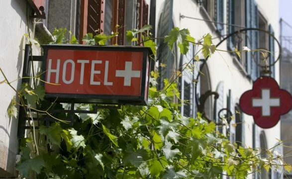 Zvicër: Mbi 20 milionë qëndrime në hotele, në gjashtëmujorin e parë