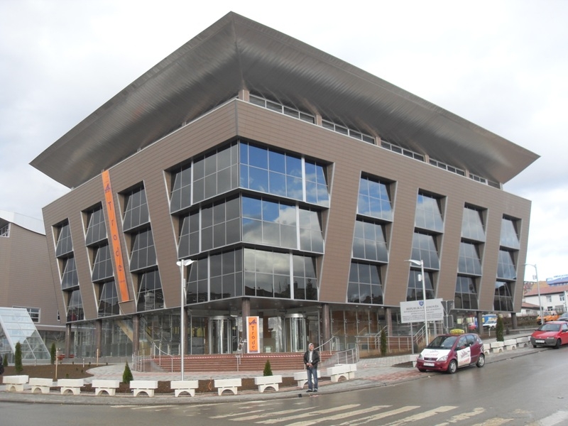 MAShT miraton kalendarin e vitit shkollor 2025/2026