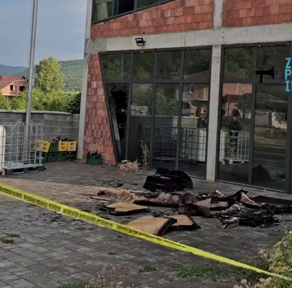 Shpërthim në objekt në veri, dyshohet se i takon kandidatit të Listës Serbe për kryetar të Zubin Potokut